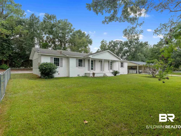 22629 Circle Dr, Robertsdale, AL 36567