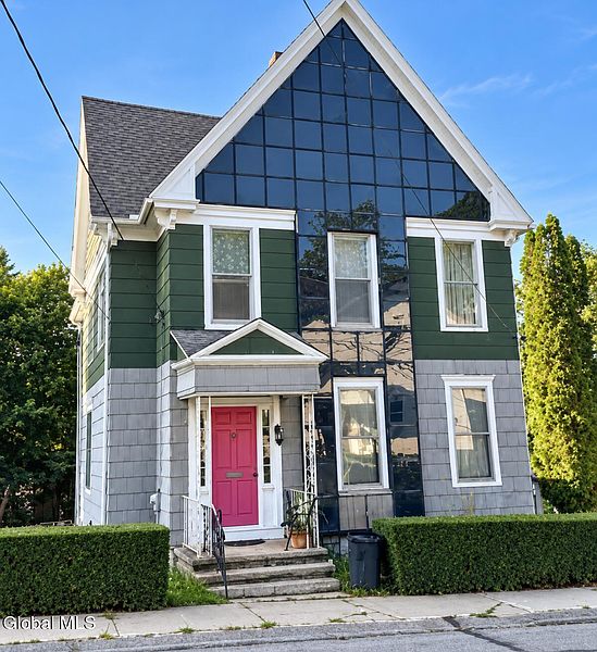 3rd image of 101 E Main Street
