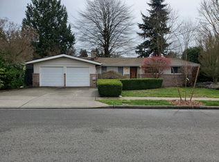 2533 NE 24th St, Renton, WA 98056