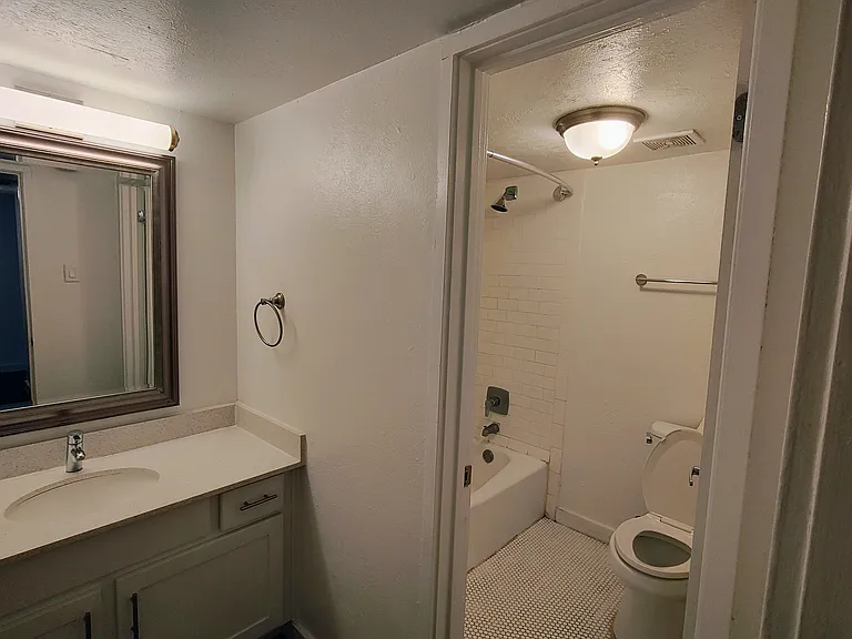 4500 Camp Bowie Blvd #3 — Photo 4