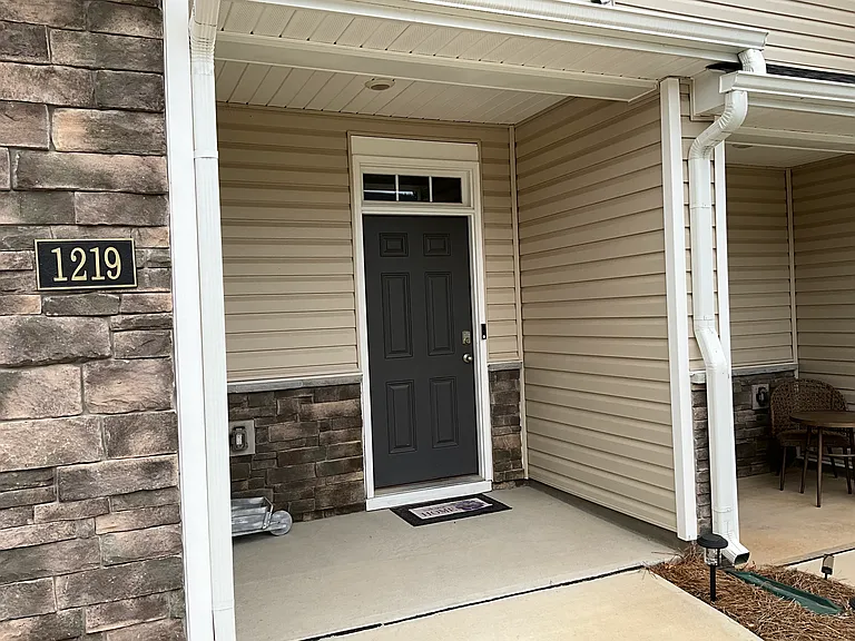 1219 Evelynnview Ln #1219 — Photo 9