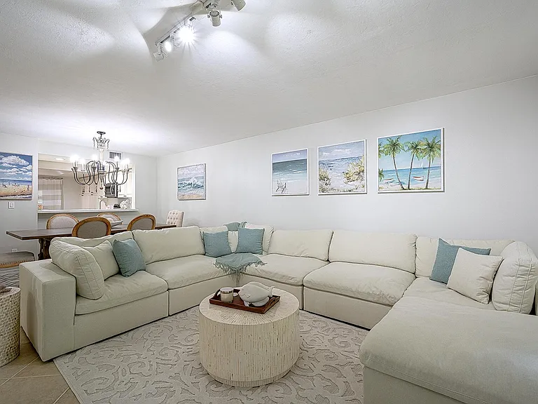 210 Sugar Pine Ln #210 — Photo 11