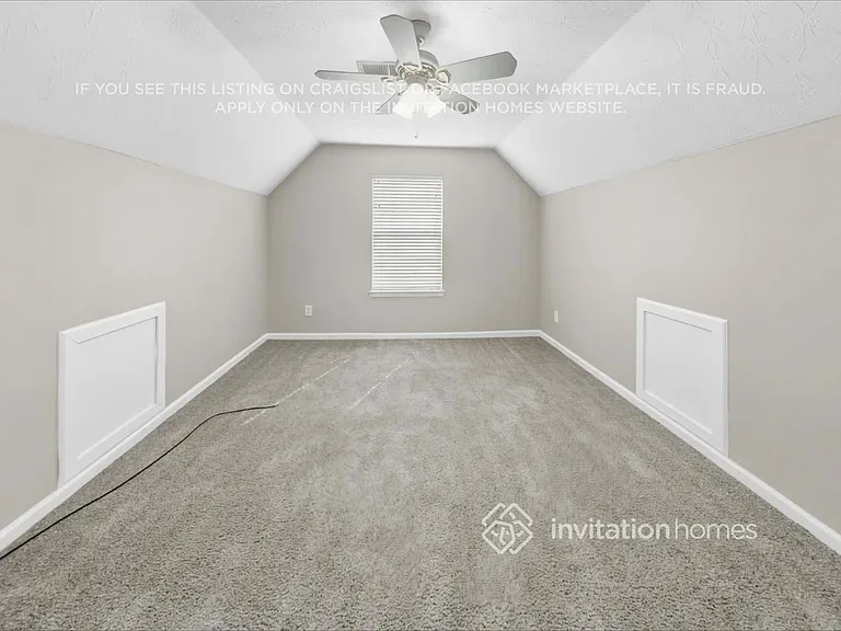 2429 Napa Valley Dr — Photo 10