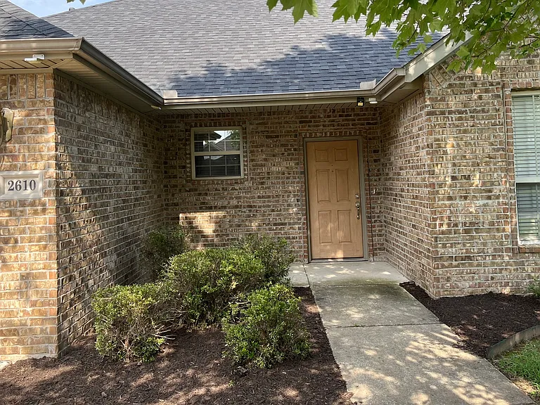 2610 N Brush Creek Dr — Photo 8