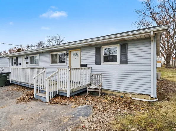 210 Locust St W #A, Three Oaks, MI 49128