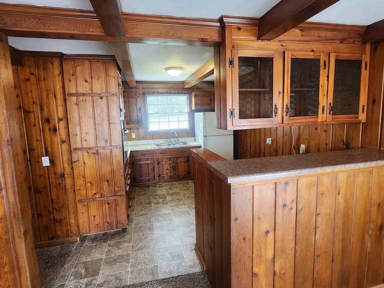 2 bed, 1.5 bath, 800 sqft, $1,100 — Photo 3