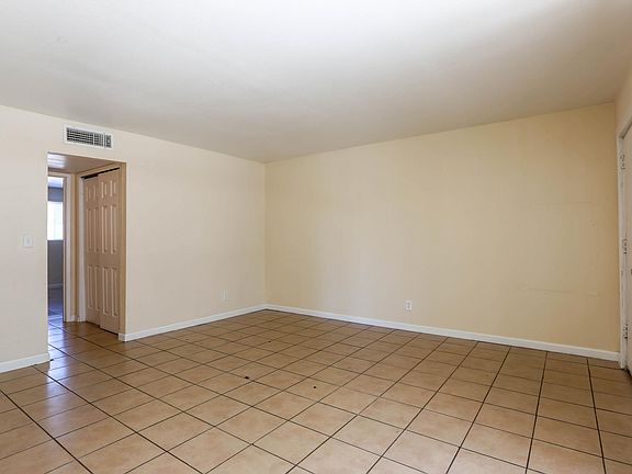 3rd image of 819 S Stapley Dr APT 5
