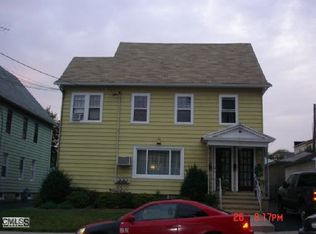 30-32 Tremont Ave, Bridgeport, CT 06606