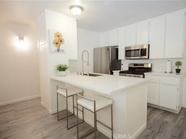 15224 Ocaso Ave #H211, La Mirada, CA 90638