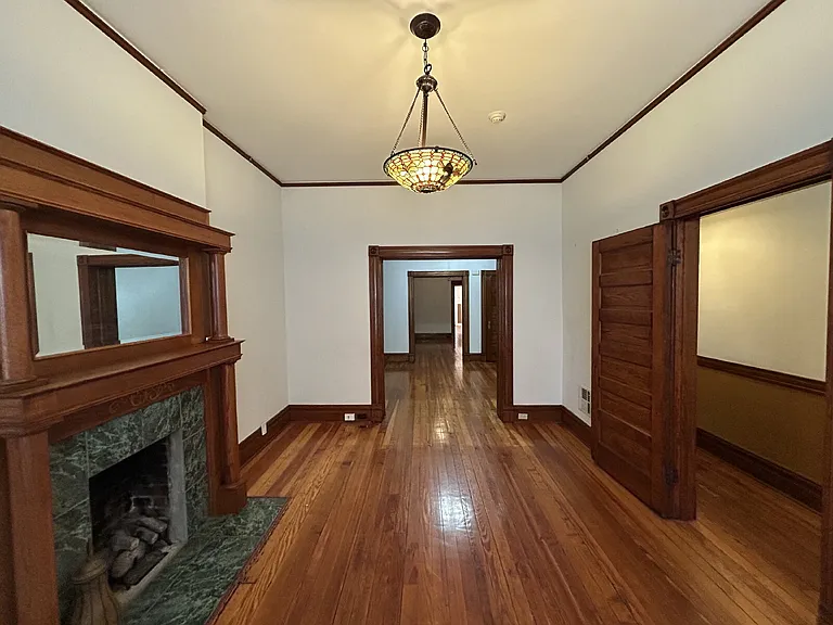 2304 Russell Blvd #1E — Photo 7