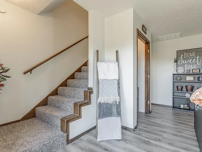 6103 Gaelic Glen Dr — Photo 18