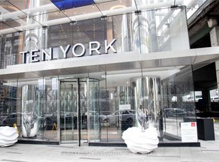 10 York St #6001, Toronto, ON M5J 0E1