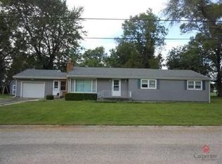 7688 W East Dr, Elwood, IN 46036