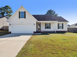 215 Beaconfield Dr, Fayetteville, NC 28311