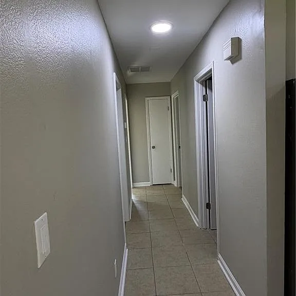 4635 Lois Dr — Photo 5