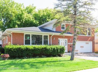 330 E Russell St #0, Barrington, IL 60010