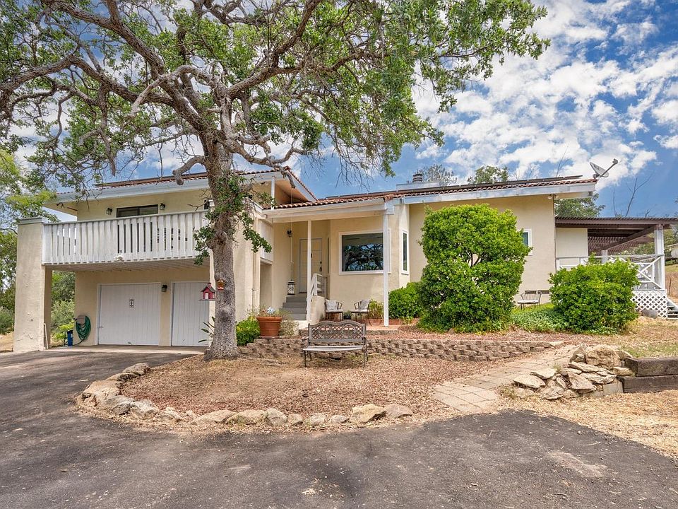1st image of 44097 Limestone Ct