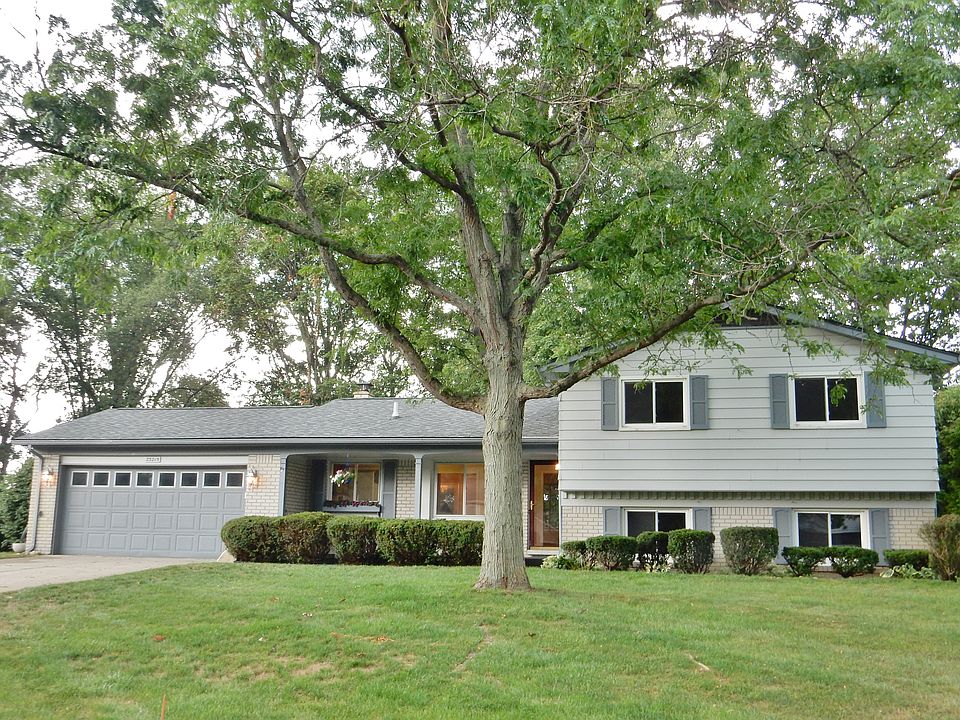 1st image of 23215 Balcombe Dr