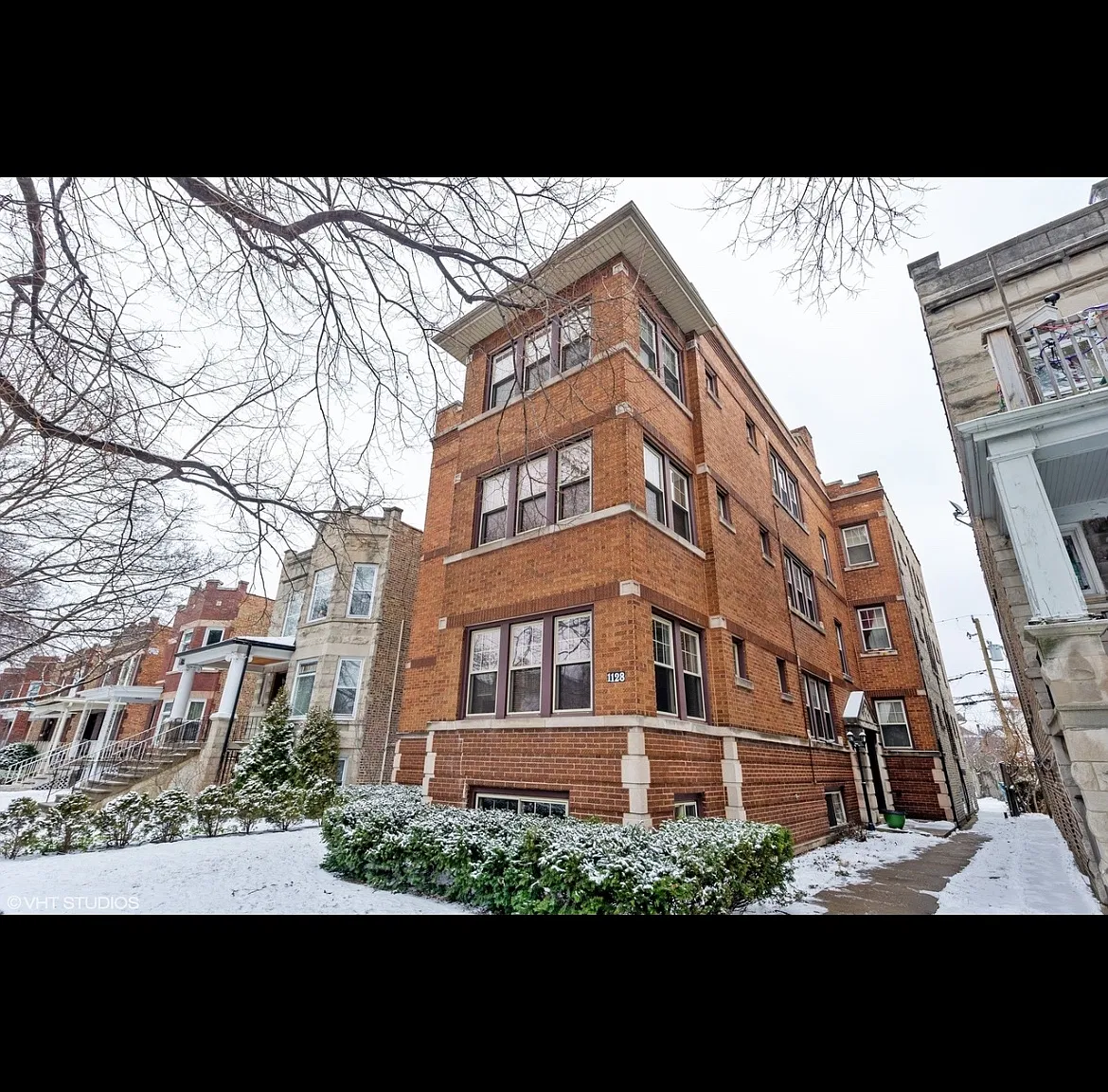 1128 S Oak Park Ave — Photo 4