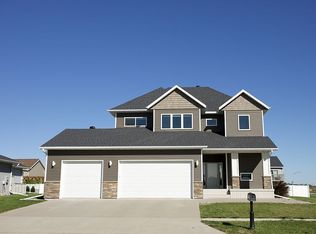 3566 16th St S, Moorhead, MN 56560