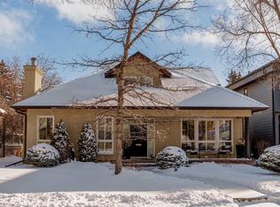 1428 W 9th St NW, Calgary, AB T2M3L2