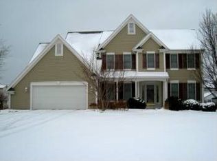 1416 Hollyhock Dr, Webster, NY 14580