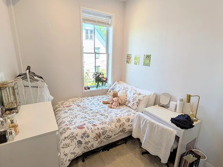 11 Highland Park Ave — Photo 10