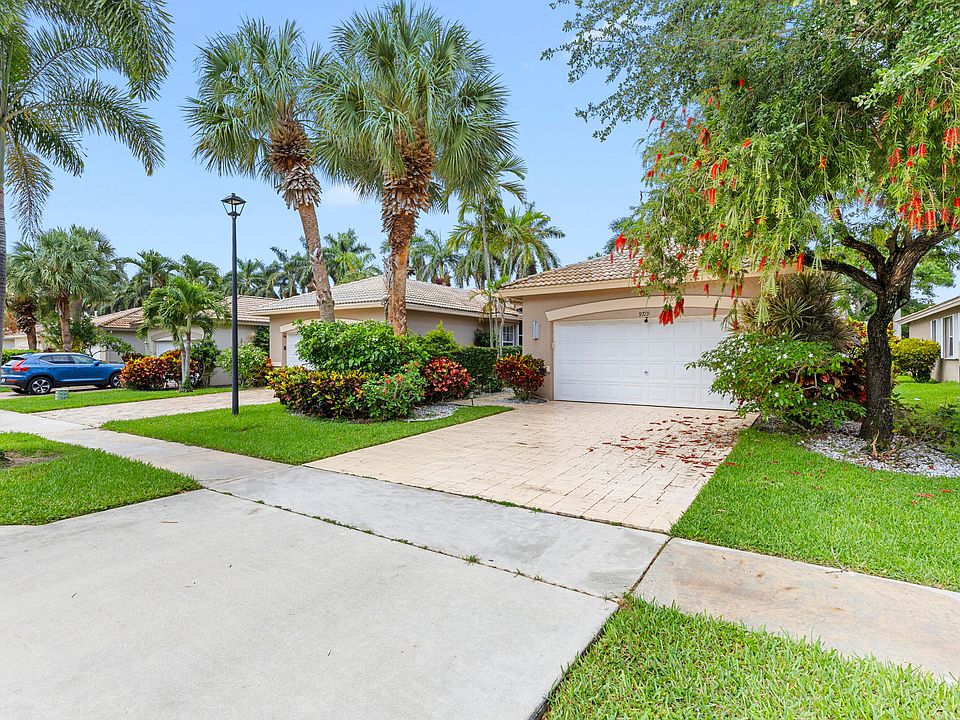 1st image of 9719 Crescent View Drive S