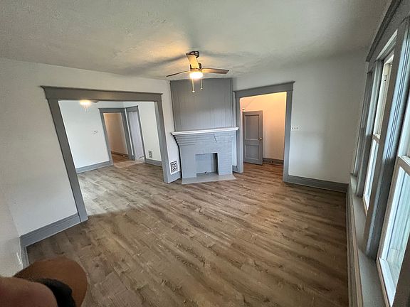 4th image of 267 Breckenridge St
