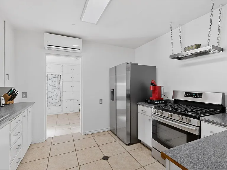 226 Sierra Pl NE — Photo 13