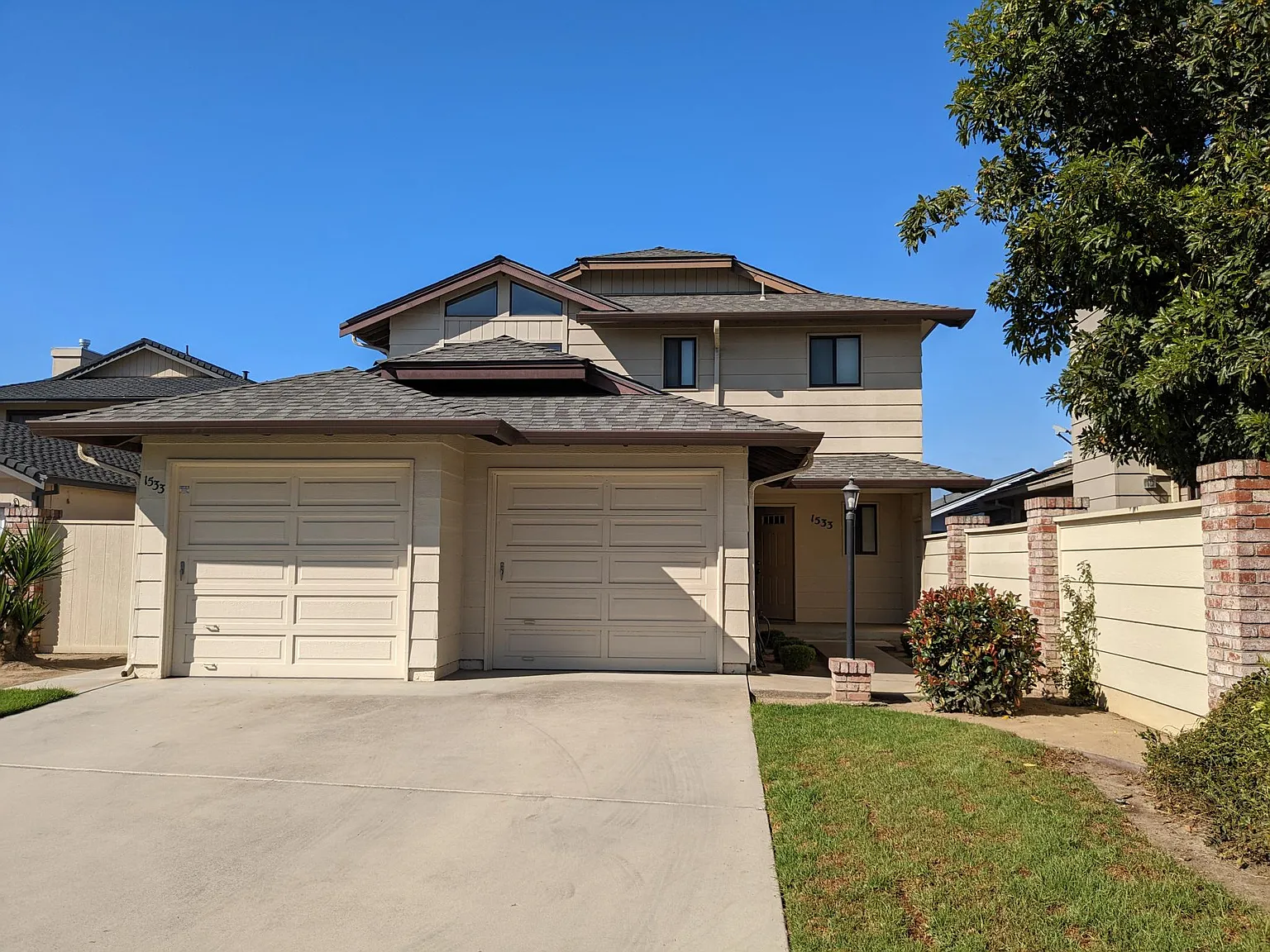 3 bed, 2.5 bath, 1775 sqft, $4,100 — Photo 1