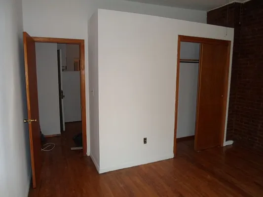 Rented by Sky Management | media 16