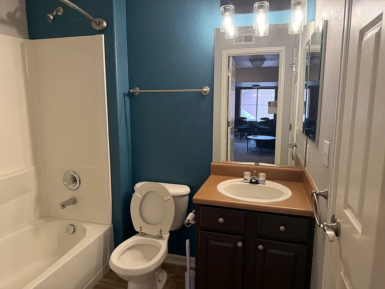4730 Copeland Cir #203 — Photo 6