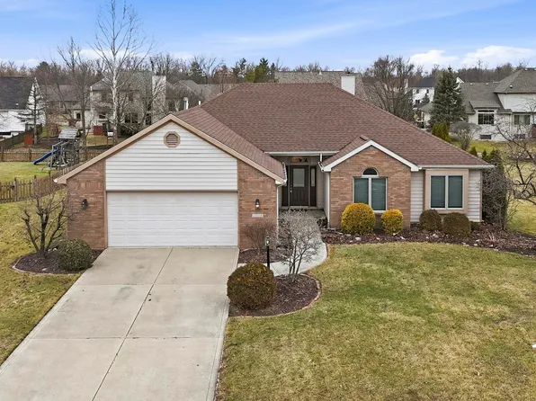 10314 Lake Sebago Dr, Fort Wayne, IN 46804