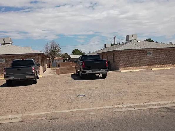 1101 S Santa Barbara St APT D, Deming, NM 88030