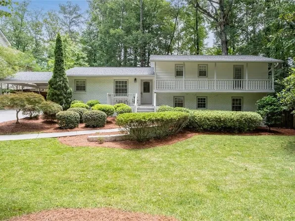 90 Angus Trl, Sandy Springs, GA 30328