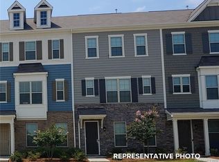 932 Bexton St, Charlotte, NC 28273