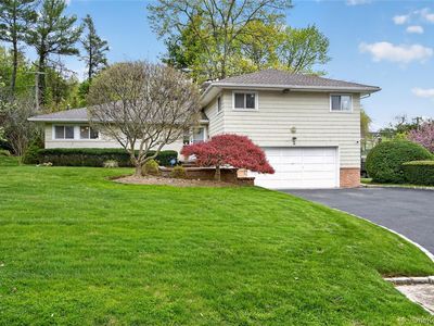 2 Vanad Drive, East Hills, NY, 11576