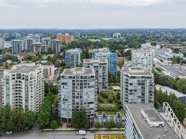 7362 Elmbridge Way #603, Richmond, BC V6X 0A6