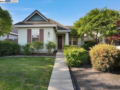 1922 Dawnelle Way, Sacramento, CA, 95835