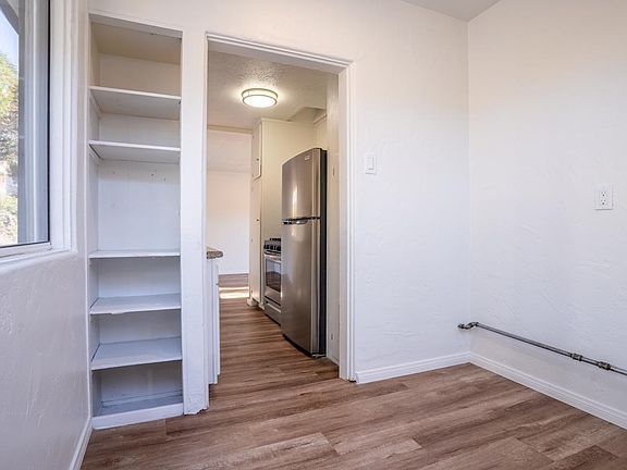5th image of 4501 1/2 Palm Ave