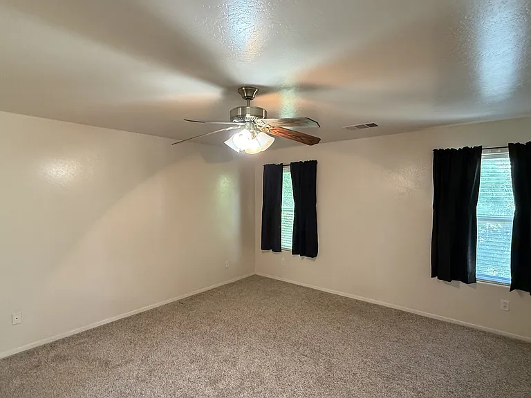 142 W Reese Ave — Photo 12