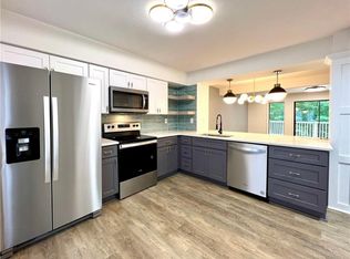 1249 Druid Knoll Dr, Atlanta, GA 30319
