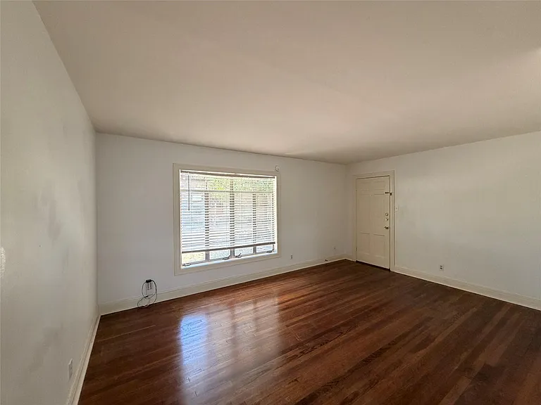 2511 Enfield Rd #A — Photo 4