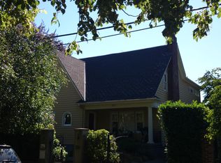 947 Federal Ave E, Seattle, WA 98102