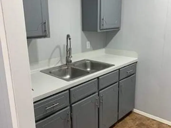 301 E 4th St, 301 E 4th St APT 10, Weslaco, TX 78596
