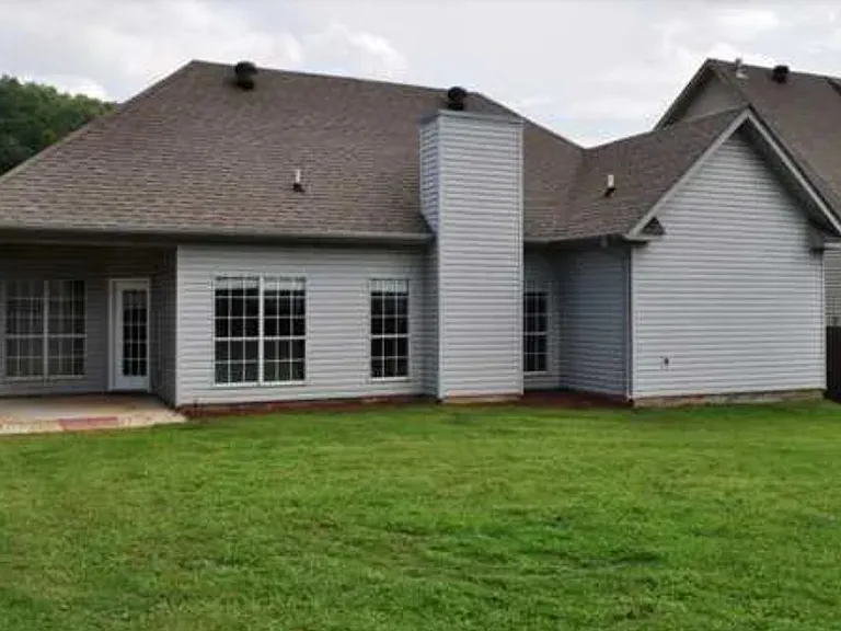 2237 Forest Lakes Ln — Photo 18