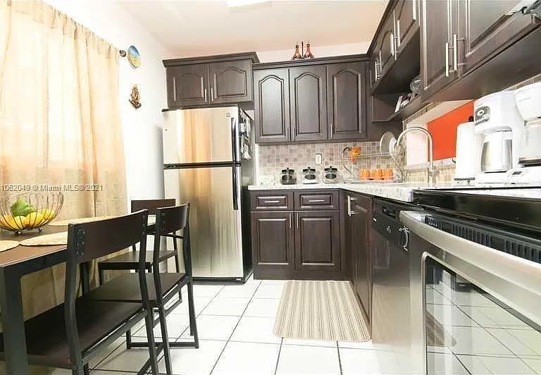 8520 SW 133rd Avenue Rd #213 — Photo 7