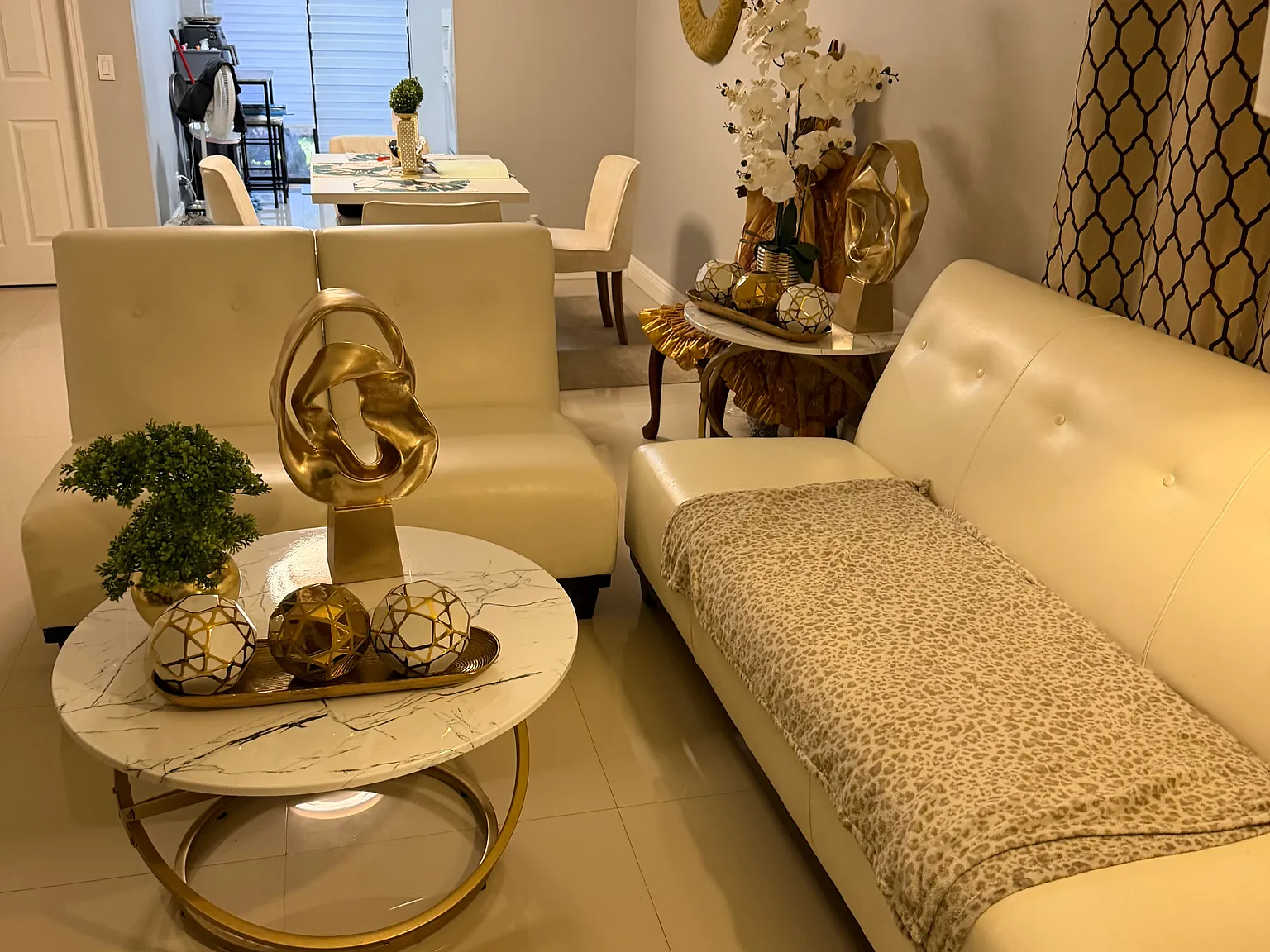 3 bed, $1,000 — Photo 4