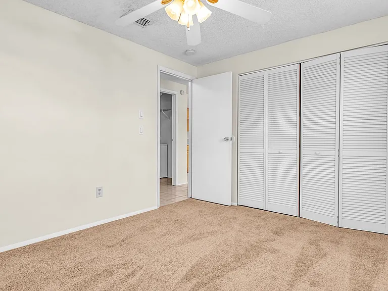 122 Loblolly Ct #C — Photo 15